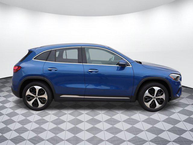 new 2025 Mercedes-Benz GLA 250 car, priced at $48,975