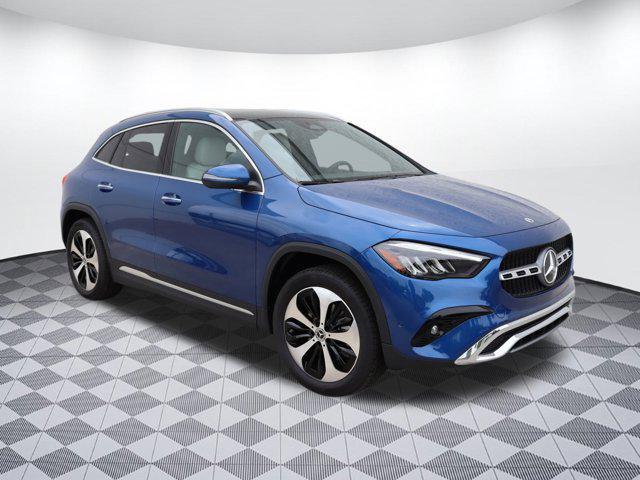 new 2025 Mercedes-Benz GLA 250 car, priced at $48,975
