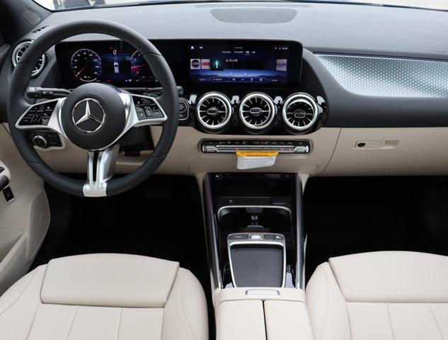 new 2025 Mercedes-Benz GLA 250 car, priced at $48,975