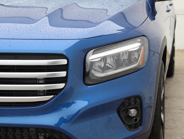 new 2024 Mercedes-Benz GLB 250 car, priced at $51,190