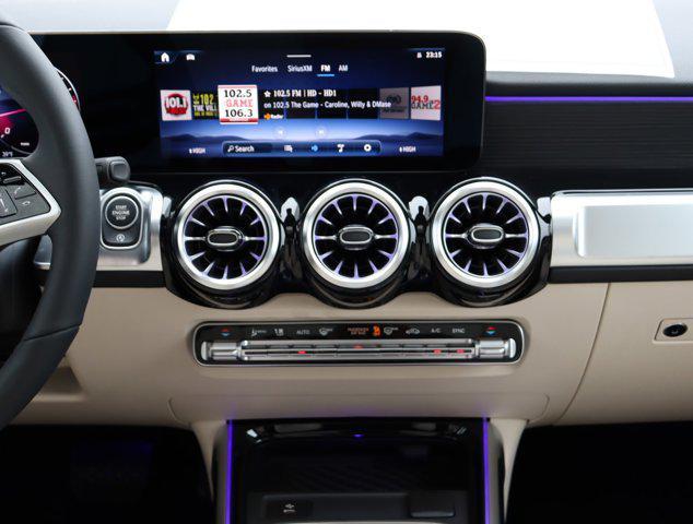 new 2024 Mercedes-Benz GLB 250 car, priced at $51,190