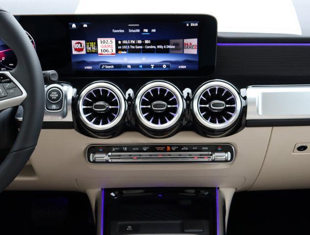 new 2024 Mercedes-Benz GLB 250 car, priced at $51,190