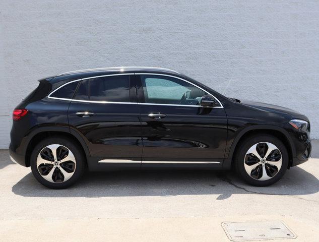 used 2025 Mercedes-Benz GLA 250 car, priced at $43,992