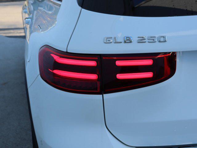 used 2025 Mercedes-Benz GLB 250 car, priced at $47,083