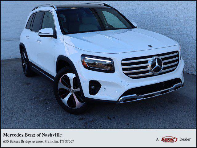 new 2025 Mercedes-Benz GLB 250 car, priced at $51,180