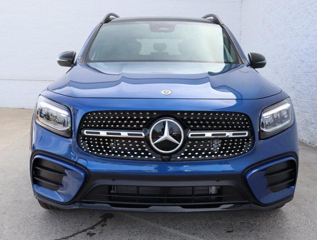 new 2024 Mercedes-Benz GLB 250 car, priced at $53,375