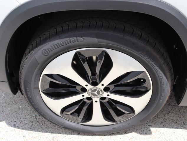 used 2025 Mercedes-Benz GLA 250 car, priced at $45,932