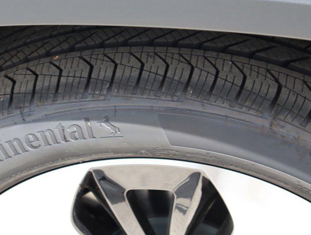 used 2025 Mercedes-Benz GLA 250 car, priced at $45,932