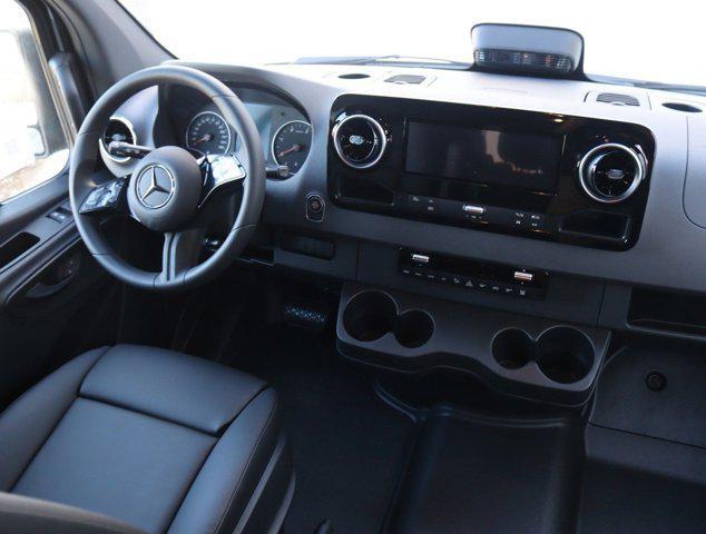 new 2025 Mercedes-Benz Sprinter 2500 car, priced at $73,086