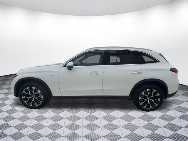 new 2025 Mercedes-Benz GLC 350e car, priced at $69,995