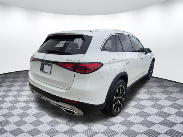 new 2025 Mercedes-Benz GLC 350e car, priced at $69,995