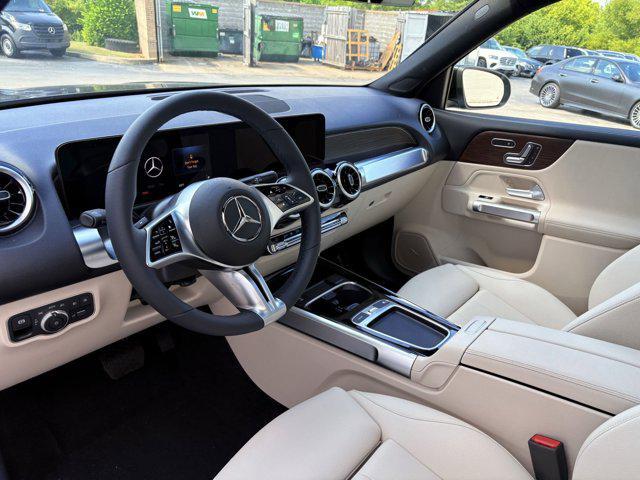 new 2025 Mercedes-Benz GLB 250 car, priced at $47,520