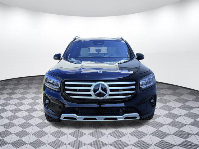 new 2025 Mercedes-Benz GLB 250 car, priced at $47,520