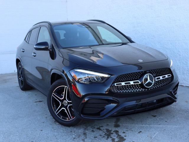 new 2025 Mercedes-Benz GLA 250 car, priced at $52,625