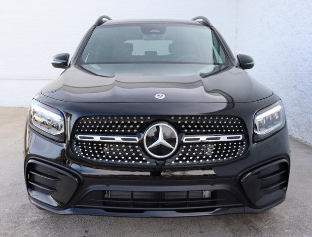 new 2024 Mercedes-Benz GLB 250 car, priced at $49,100