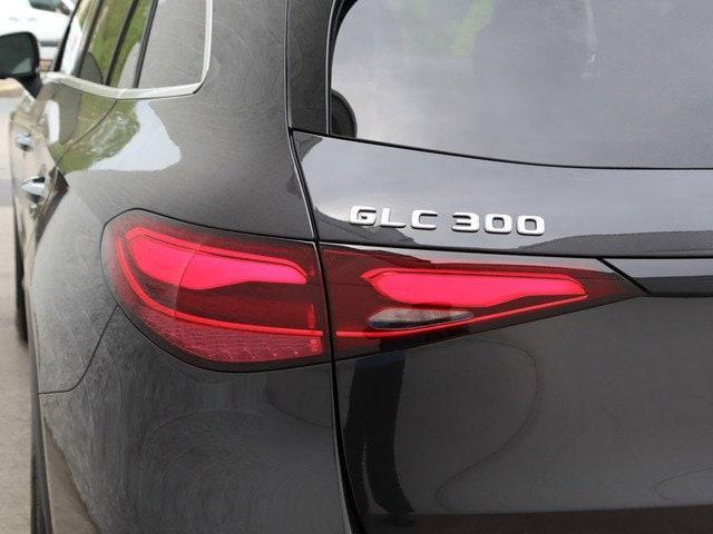 new 2024 Mercedes-Benz GLC 300 car, priced at $55,560