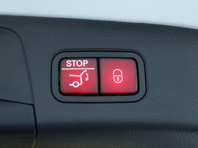 used 2025 Mercedes-Benz GLA 250 car, priced at $45,812