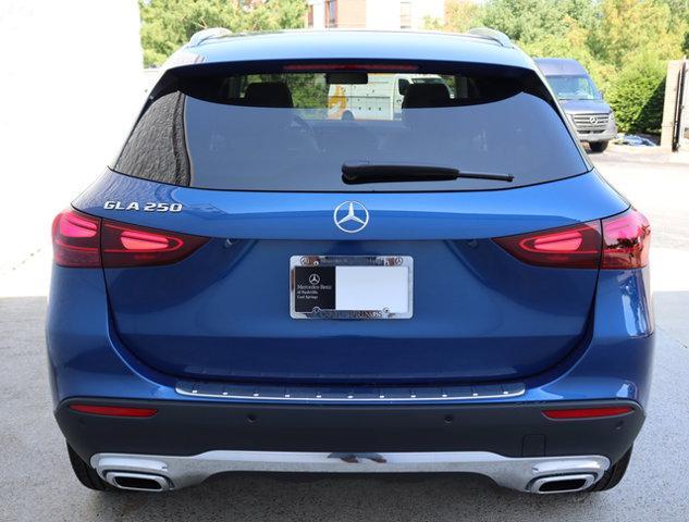 used 2025 Mercedes-Benz GLA 250 car, priced at $43,992