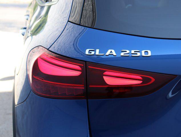 used 2025 Mercedes-Benz GLA 250 car, priced at $43,992