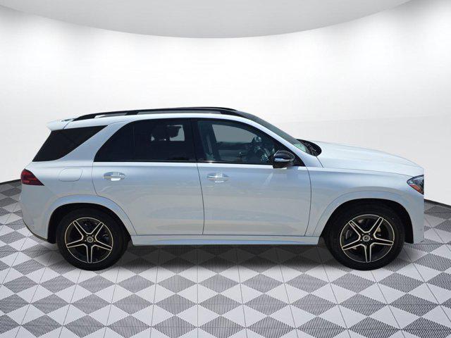 new 2025 Mercedes-Benz GLE 450 car, priced at $84,530