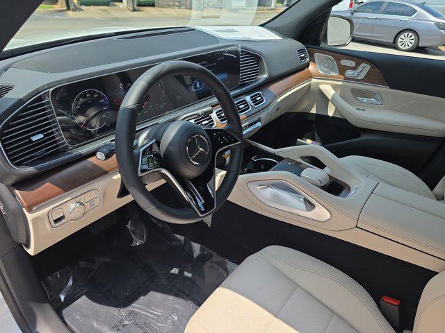new 2025 Mercedes-Benz GLE 450 car, priced at $84,530