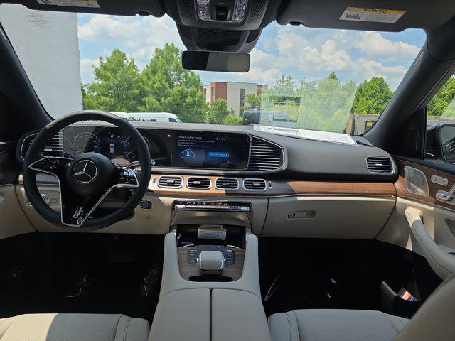 new 2025 Mercedes-Benz GLE 450 car, priced at $84,530