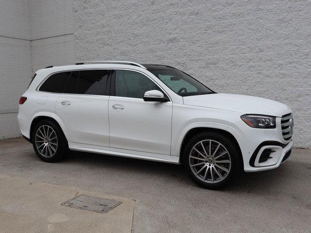 new 2025 Mercedes-Benz GLS 450 car, priced at $100,930