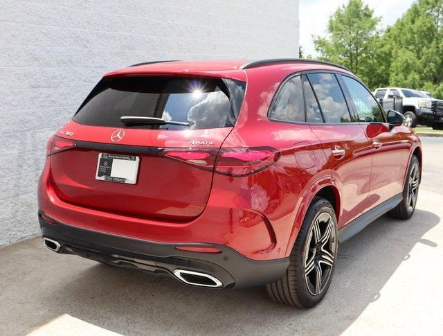 new 2024 Mercedes-Benz GLC 300 car, priced at $63,940