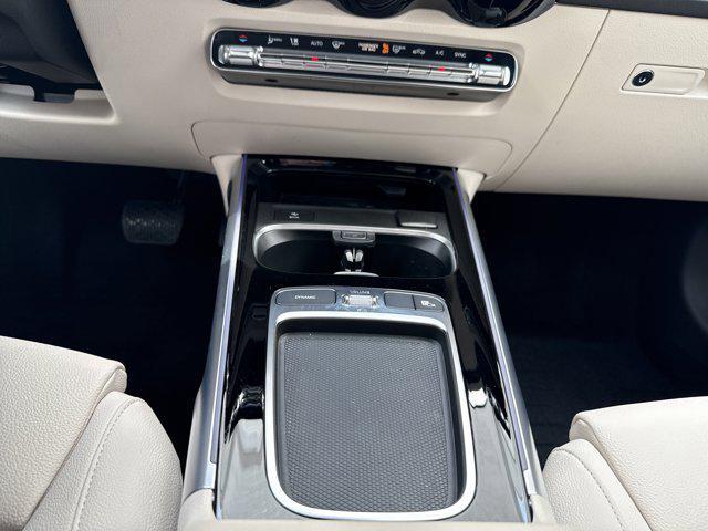 new 2025 Mercedes-Benz GLB 250 car, priced at $52,930