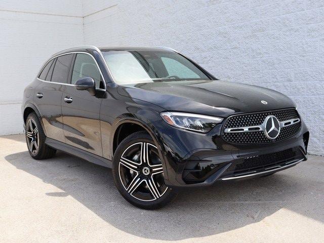 new 2024 Mercedes-Benz GLC 300 car, priced at $59,710