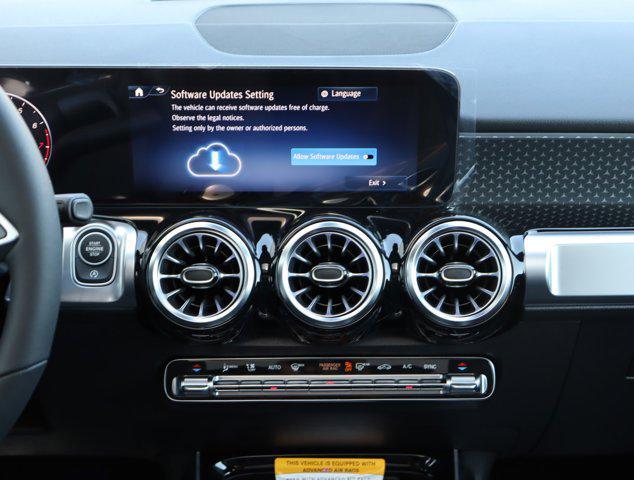 new 2024 Mercedes-Benz GLB 250 car, priced at $51,215