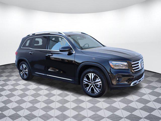 new 2024 Mercedes-Benz GLB 250 car, priced at $51,215