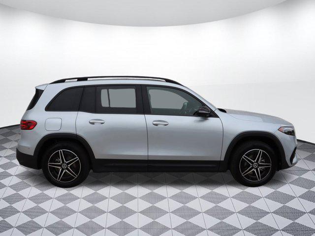 new 2024 Mercedes-Benz EQB 250 car, priced at $62,910