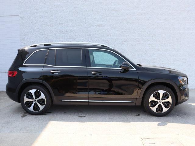 new 2025 Mercedes-Benz GLB 250 car, priced at $53,800