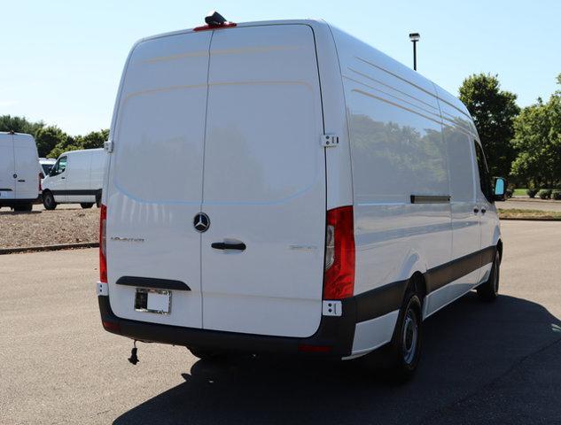 new 2024 Mercedes-Benz Sprinter 2500 car, priced at $60,044