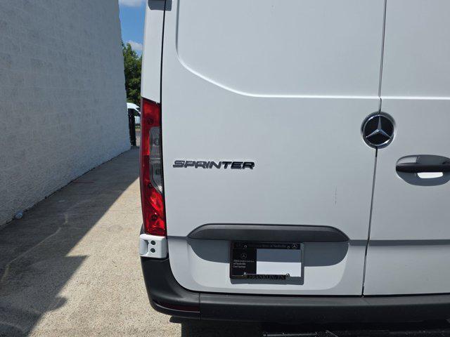 new 2025 Mercedes-Benz Sprinter 2500 car, priced at $56,813