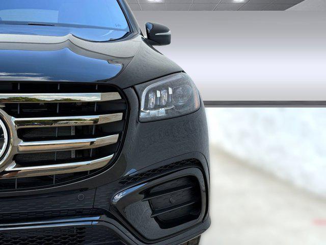 new 2026 Mercedes-Benz GLS 450 car