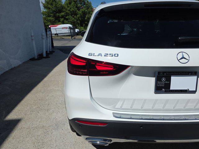 new 2025 Mercedes-Benz GLA 250 car, priced at $44,345