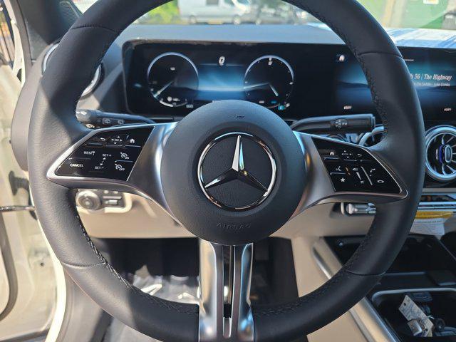 new 2025 Mercedes-Benz GLA 250 car, priced at $44,345