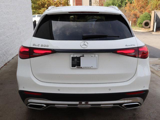 new 2025 Mercedes-Benz GLC 300 car, priced at $59,440