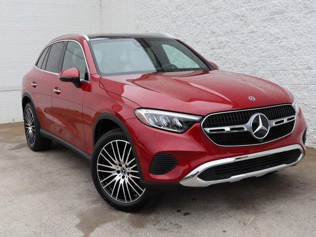 new 2024 Mercedes-Benz GLC 300 car, priced at $57,190