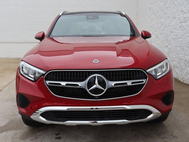 new 2024 Mercedes-Benz GLC 300 car, priced at $57,190