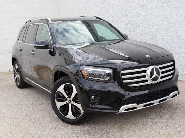 new 2025 Mercedes-Benz GLB 250 car, priced at $51,045