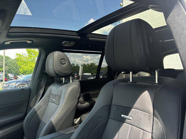 new 2025 Mercedes-Benz AMG GLS 63 car, priced at $166,725