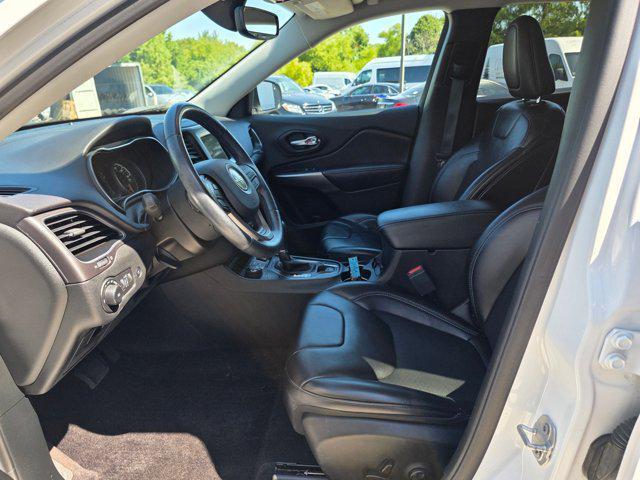 used 2019 Jeep Cherokee car, priced at $16,399