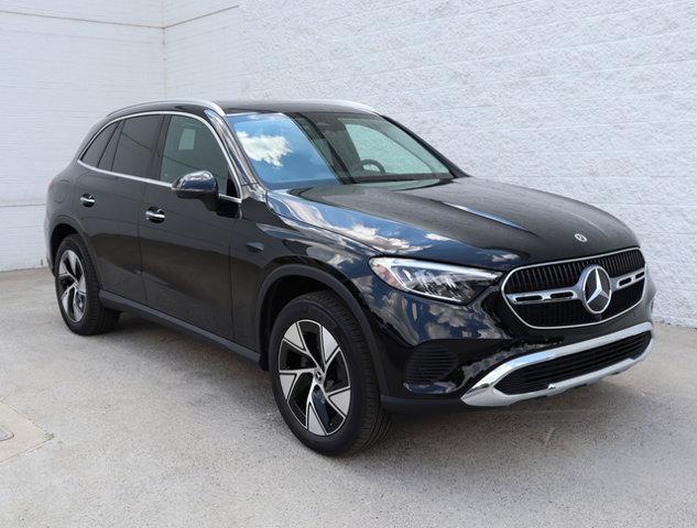 new 2024 Mercedes-Benz GLC 300 car, priced at $56,180