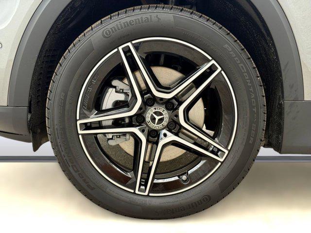 new 2026 Mercedes-Benz GLB 250 car, priced at $55,240