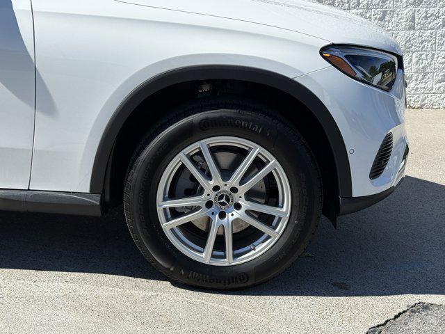 new 2025 Mercedes-Benz GLC 300 car, priced at $54,385