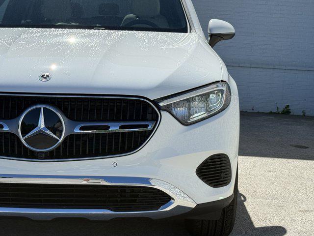 new 2025 Mercedes-Benz GLC 300 car, priced at $54,385