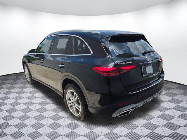 new 2025 Mercedes-Benz GLC 300 car, priced at $52,815
